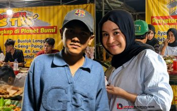Mila DA7 dan Valen DA7 Singgah di Penyetan Mas Tre’ Pamekasan, Kagumi Cita Rasa Kuliner Khas Madura