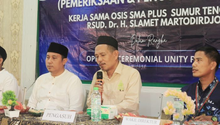 Unity Fest 2.0 Dibuka, SMA Plus Miftahul Ulum Gelar Pengobatan Gratis